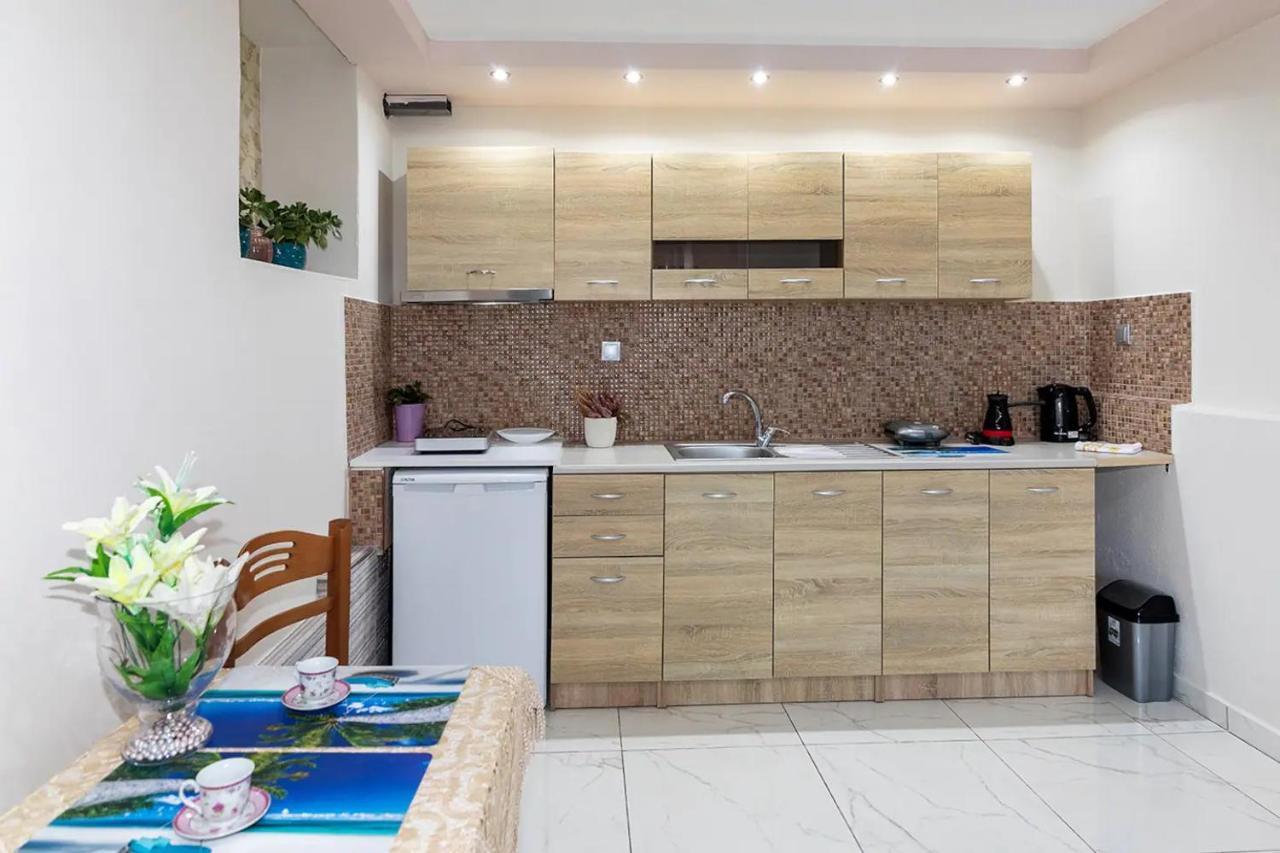 Rentinis Apartments Nikiti  Exterior foto