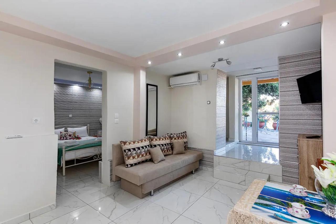 Rentinis Apartments Nikiti  Exterior foto